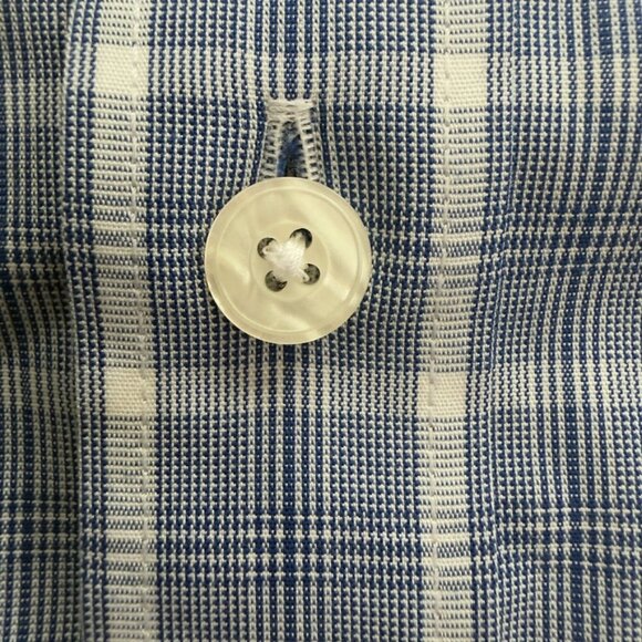 UNTUCKit Blue & White Plaid Wrinkle-Free Button-Down Shirt – Size XL Tall - Picture 4 of 16